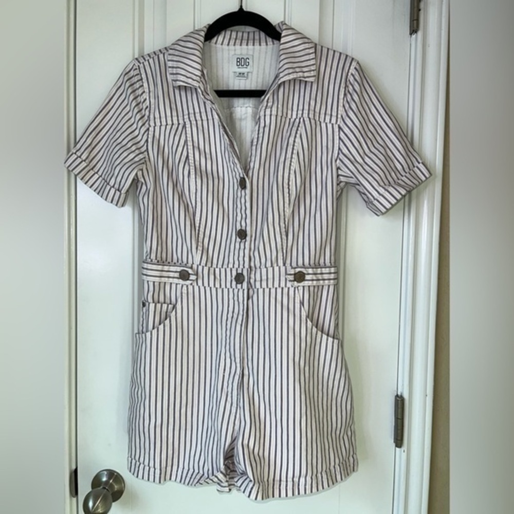 Urban Outfitters Striped Romper - Picture 2 of 9